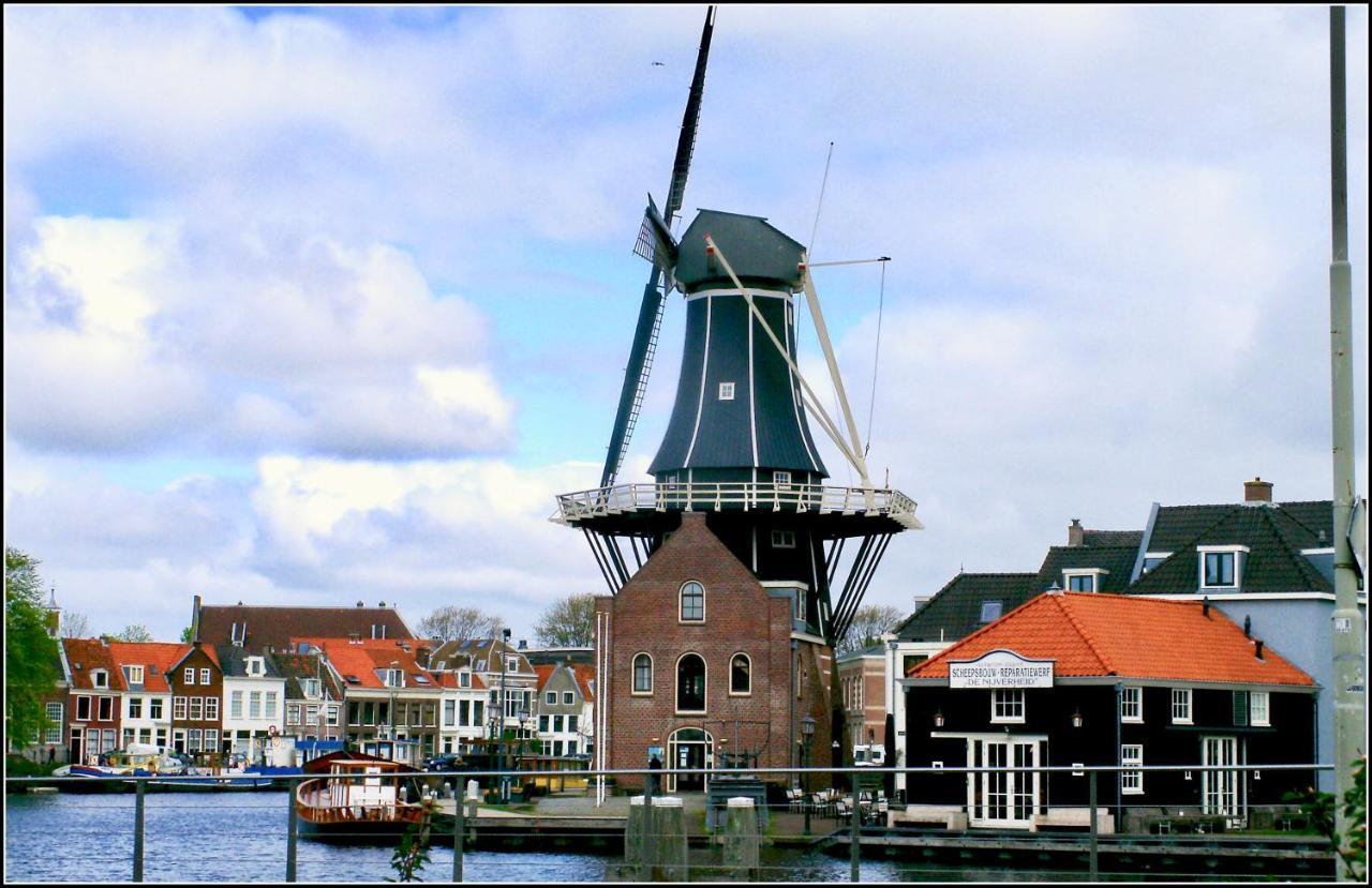Bed & Breakfast Tegenover De Molen Haarlem Exterior foto